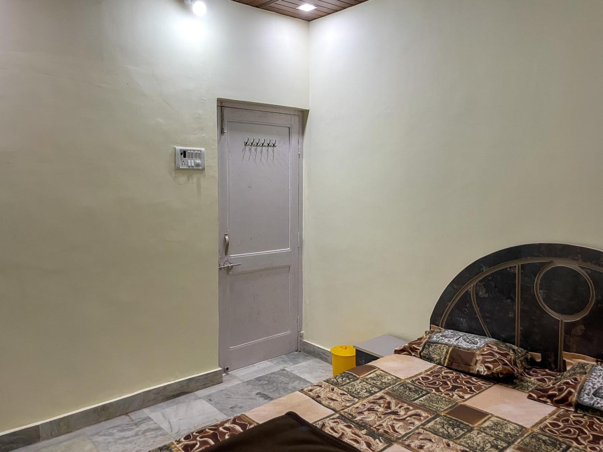 Zars Villa, Lonavala Εξωτερικό φωτογραφία