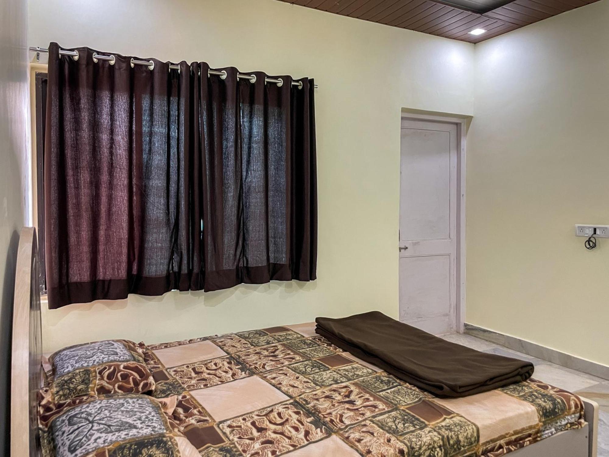 Zars Villa, Lonavala Εξωτερικό φωτογραφία